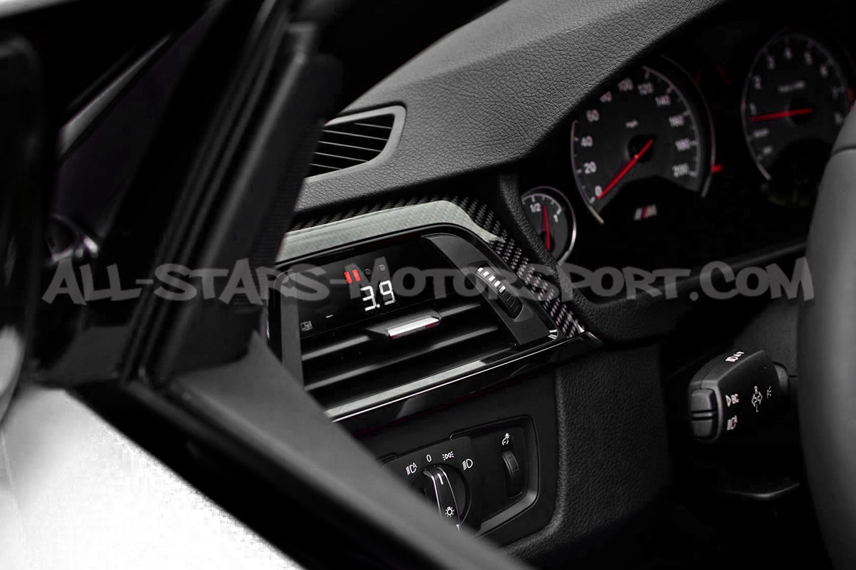 Reloj digital P3 Gauges para rejilla de ventilacion de los BMW 335i / 340i / M3 F80 y BMW M4 / 435i / 440i F3x