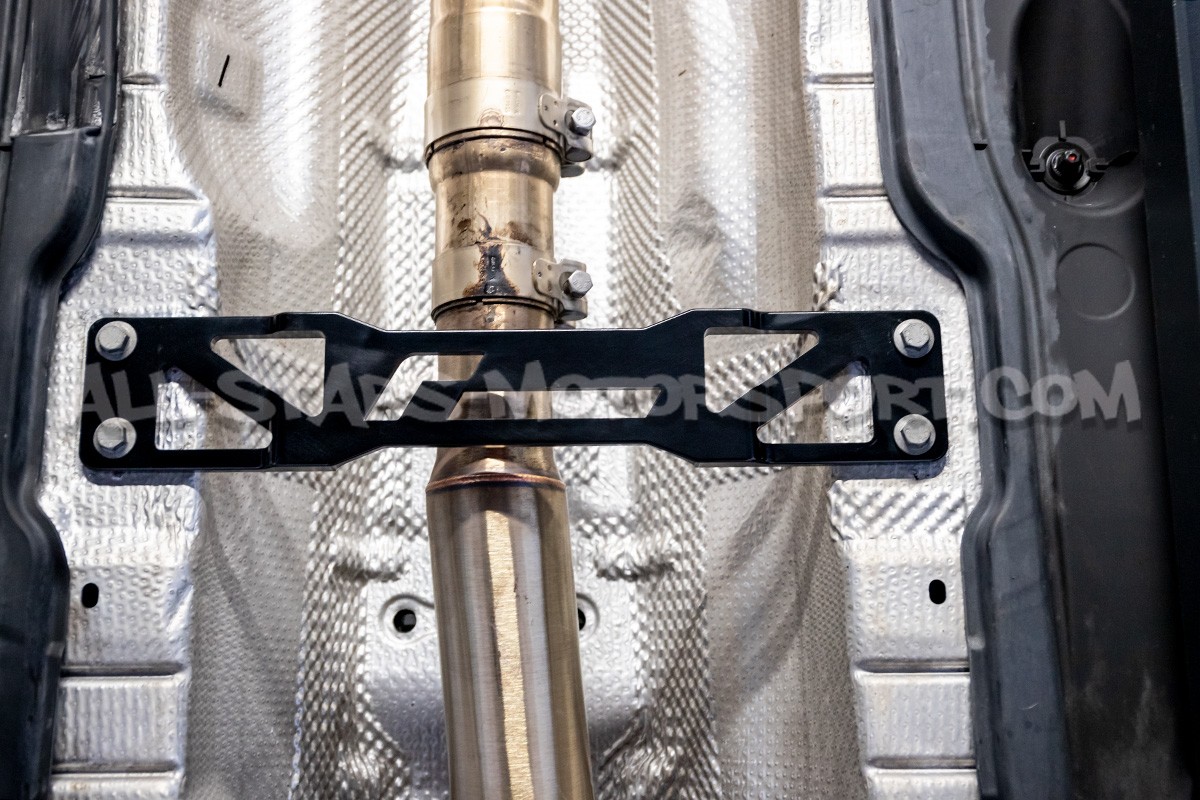 Barre inférieure centrale Racingline pour Leon 3 Cupra / Golf 7 GTI...