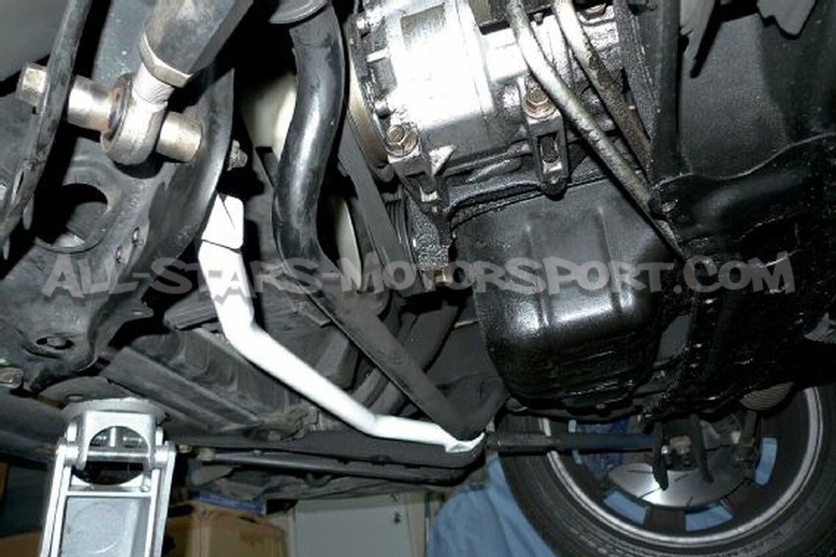 Barra de refuerzo inferior delantera Ultra Racing para Nissan 200sx...