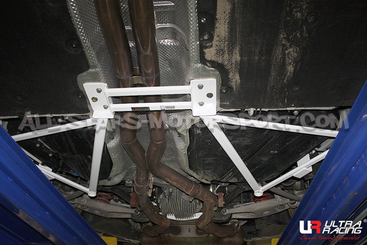 BMW M3 F80 / M4 F8x Ultra Racing 8 Point Rear Subframe Brace