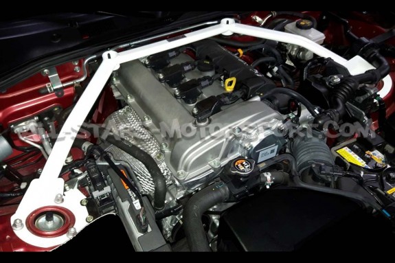 Barre anti rapprochement avant Ultra Racing 4 points pour Mazda MX5 ND