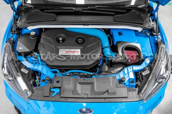 Barra de torreta delantera Ultra Racing para Ford Focus 3 RS / ST