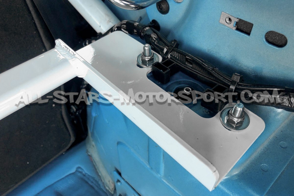 Barre anti rapprochement arrière Ultra Racing pour Focus 3 ST / RS