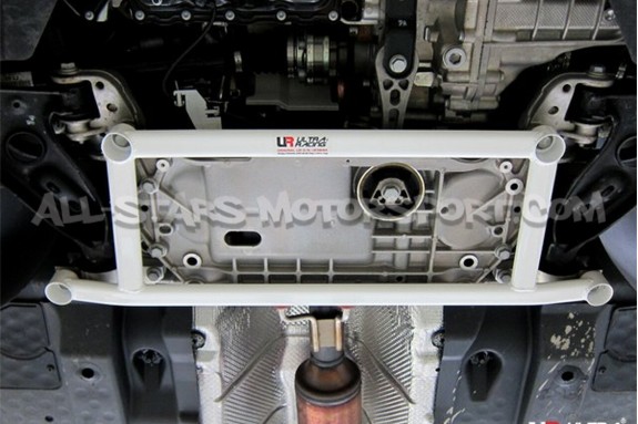 A3 / Golf 5 / Golf 6 / Leon 2 / Scirocco Ultra Racing 4 Point Front...