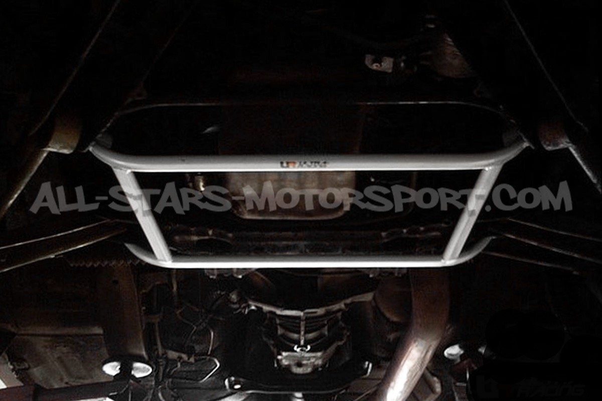 Renfort inférieur avant 4 points Ultra Racing pour Nissan 200sx S13