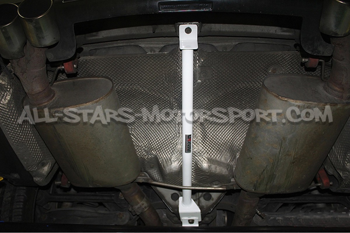 BMW 335i E9x Ultra Racing Rear Lower Bar