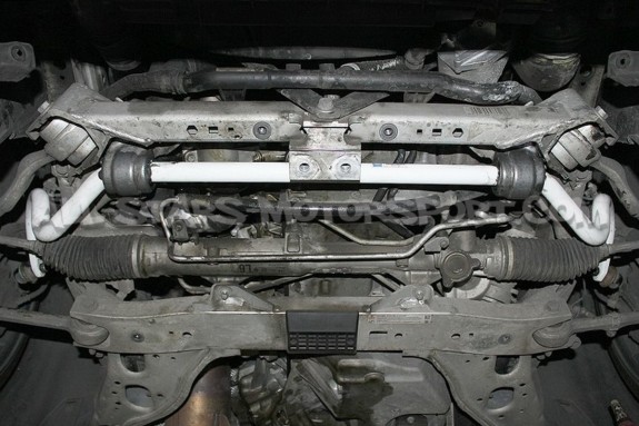 BMW M3 E9x Ultra Racing Front Sway Bar
