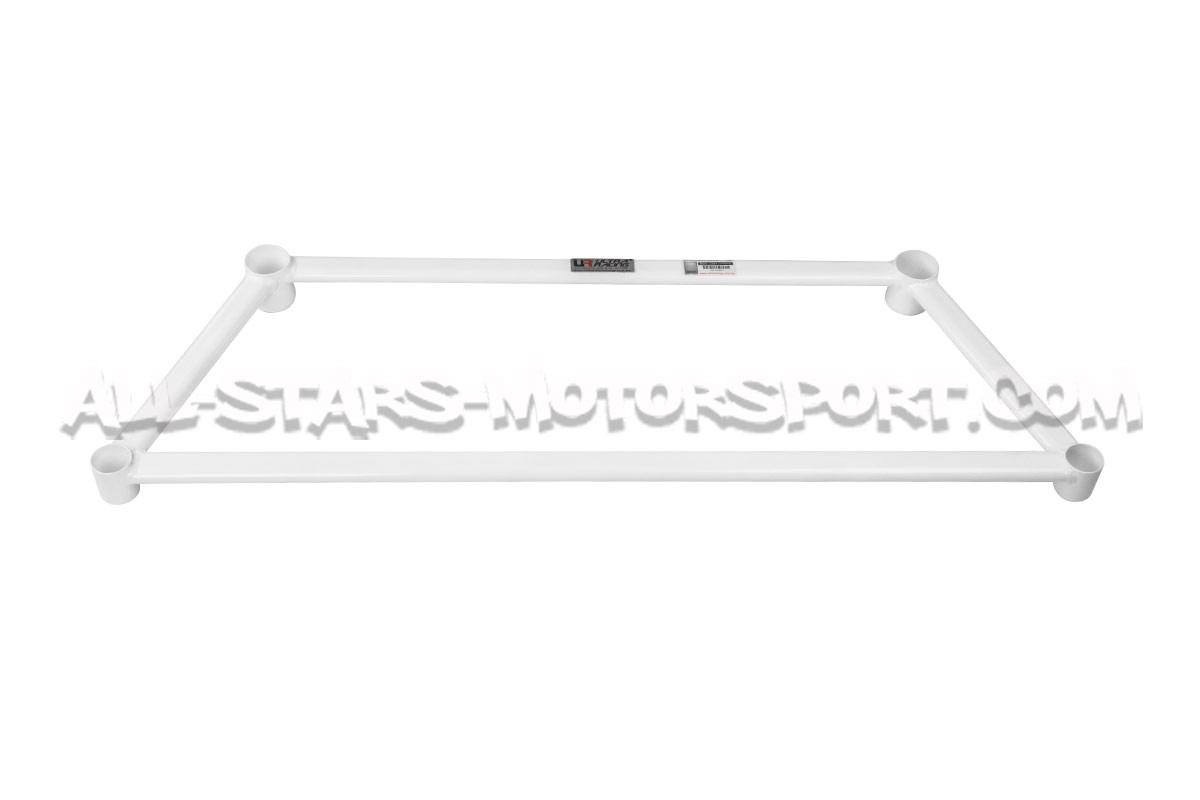 Renfort inférieur avant 4 points Ultra Racing pour Clio 4 RS