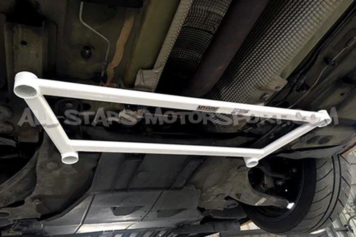 Renfort inférieur avant 4 points Ultra Racing pour Renault Megane 3 RS