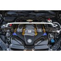 Barre anti rapprochement avant Ultra Racing pour Mercedes C63 AMG W204