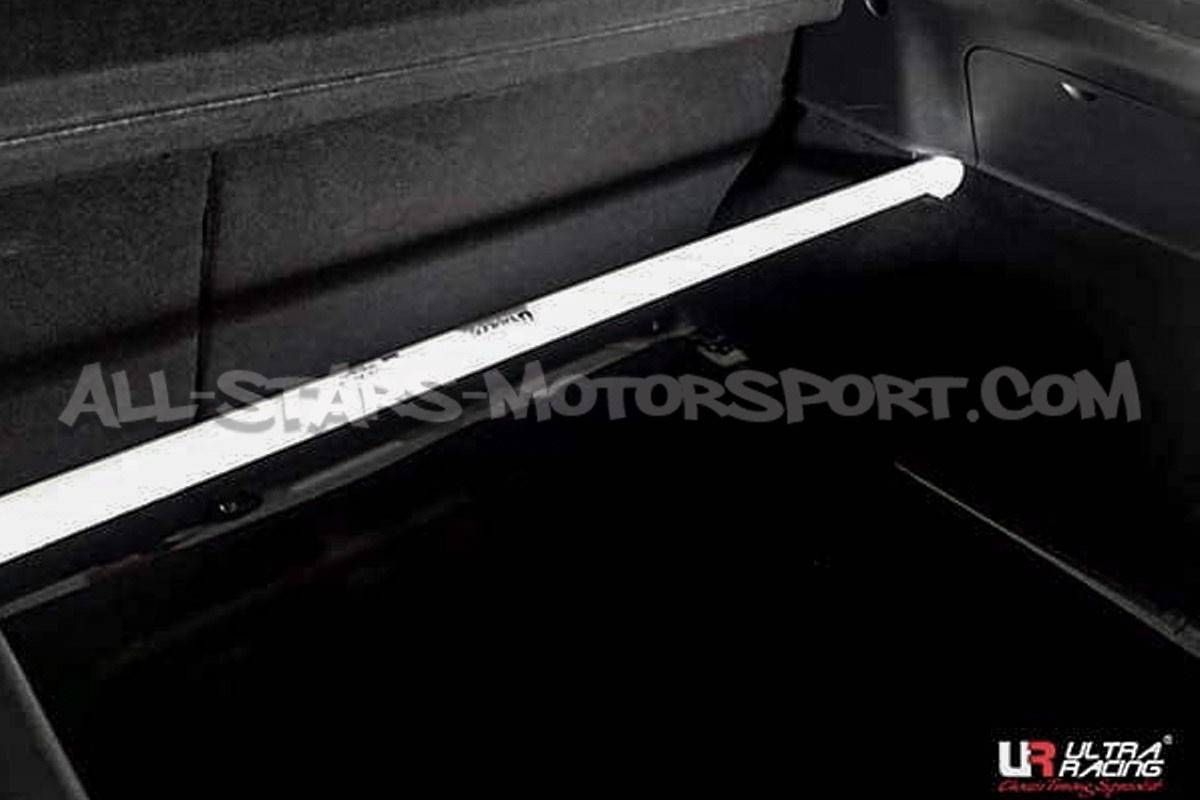 Barre anti rapprochement arrière Ultra Racing pour Renault Megane 3 RS