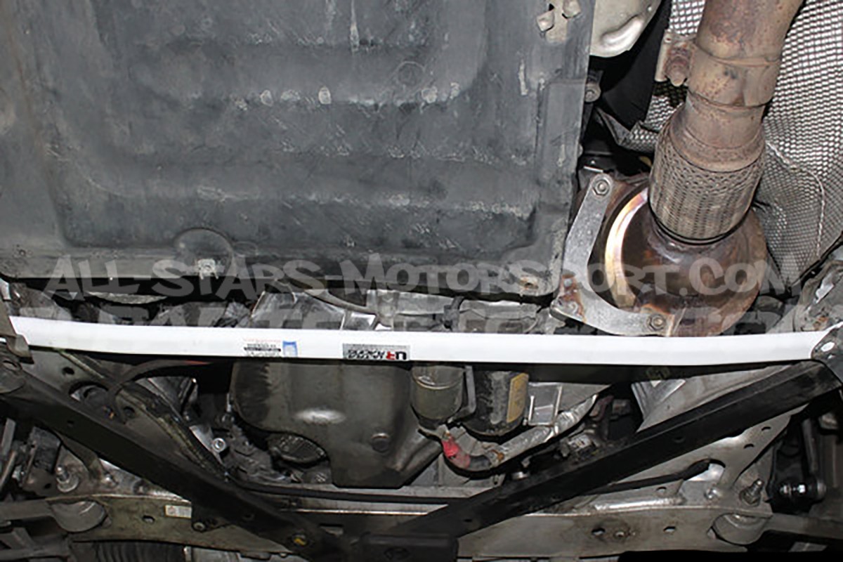 Barra de refuerzo inferior delantera Ultra Racing para BMW 335i / M...