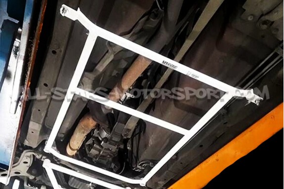 Barra de refuerzo inferior central de 4 puntos Ultra Racing para Ma...